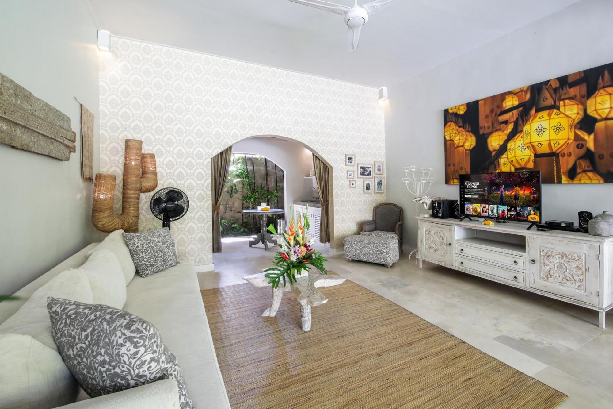 Lodek Deluxe Seminyak